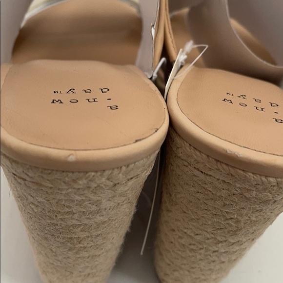 Espadrille Slip Sandals Size 10 - Picture 7 of 7